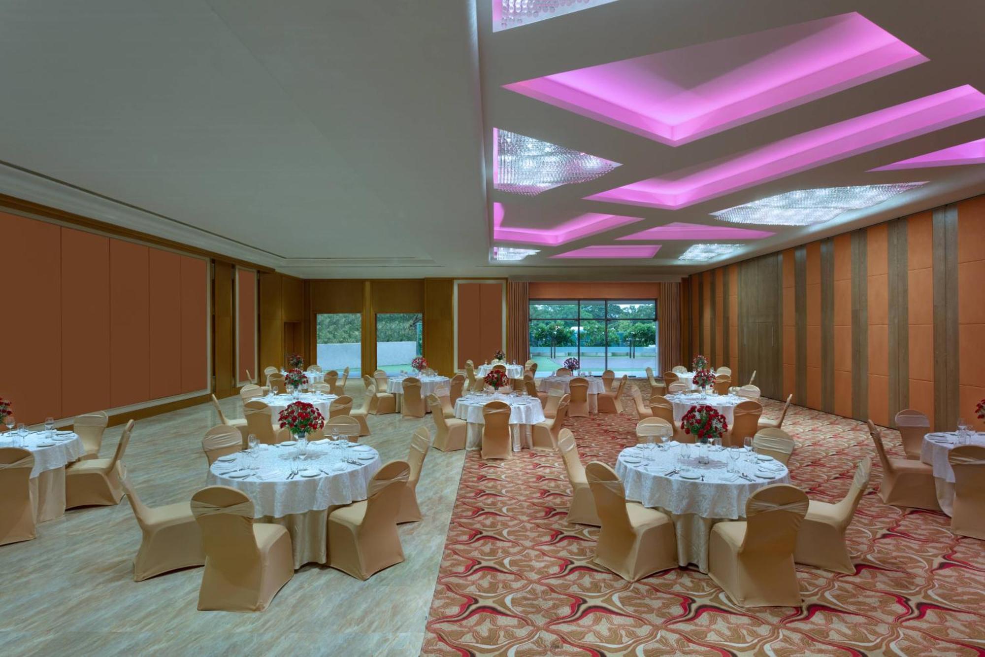 Courtyard By Marriott Madurai Hotel Exterior foto
